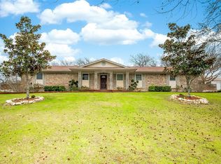 628 N Cockrell Hill Rd, Desoto, TX 75115