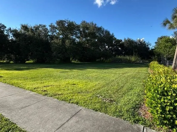 3627 Michigan Ave, Fort Myers, FL 33916