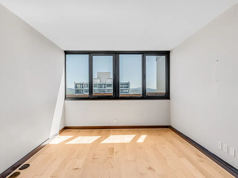 255 SW Harrison St #21G — Photo 14