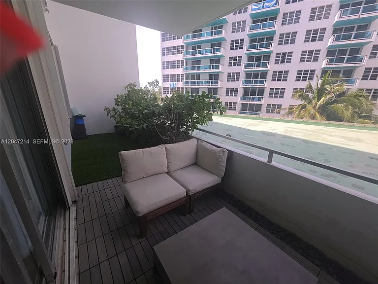 5151 Collins Ave #429 — Photo 23