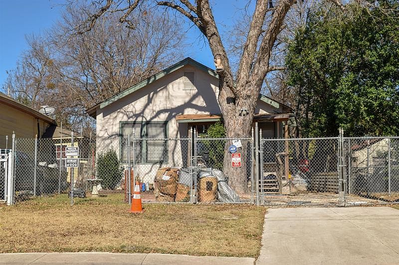 1st image of 1043 Westfall Ave