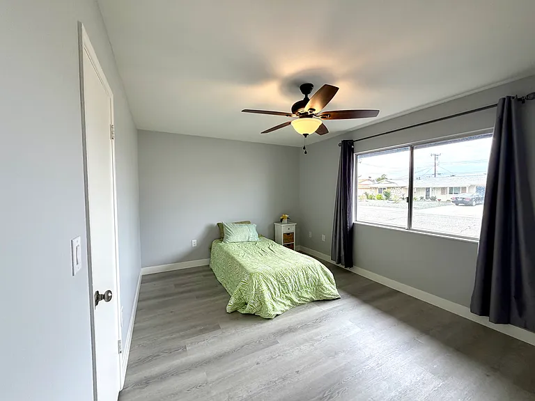 26090 Portrush Dr — Photo 46