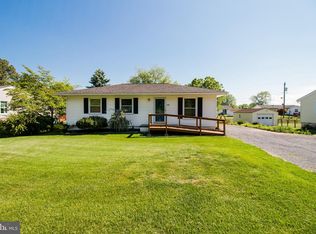 349 Maple Ave, Timberville, VA 22853