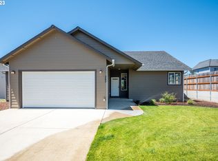 260 Wil Way, Winston, OR 97496