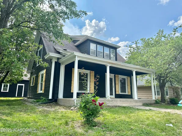 103 S East St, California, MO 65018