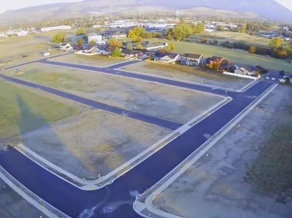 10702 Holly Way, La Grande, OR 97850