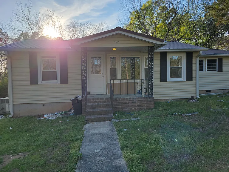 424 Captain Guy Rd — Photo 1