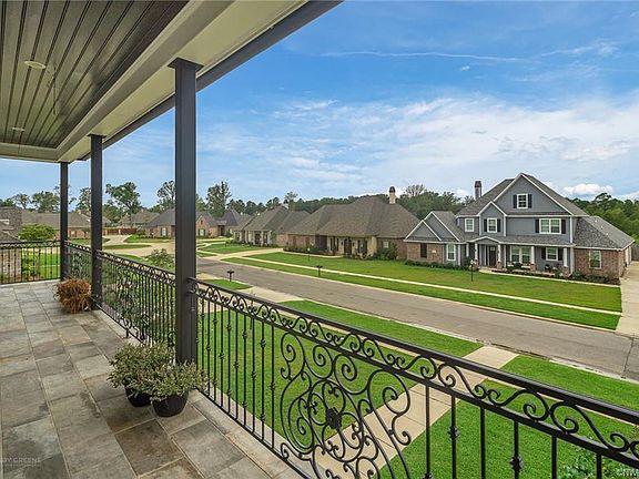 4th image of 387 Perdido Cir