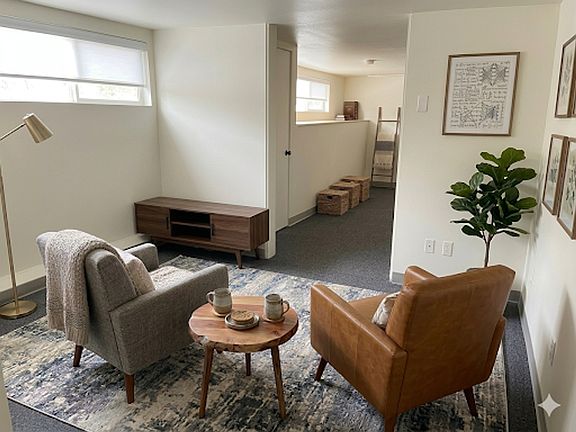 5th image of 8410 SE 21st Ave #1-5