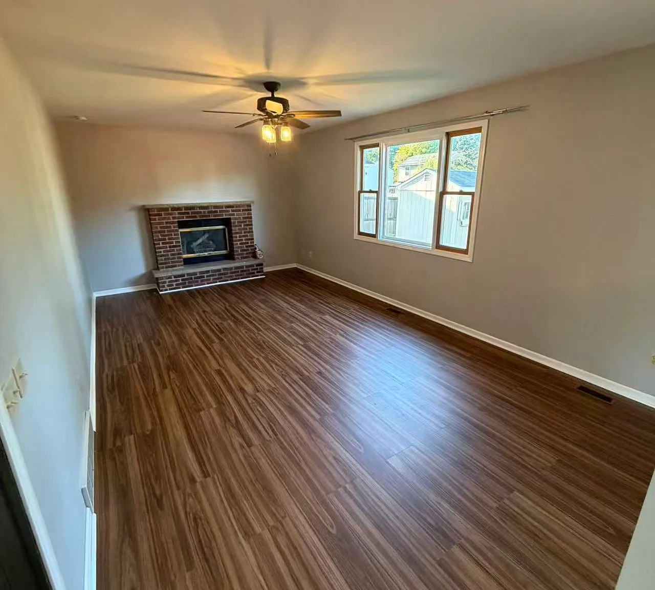 6133 Cordero Dr — Photo 2