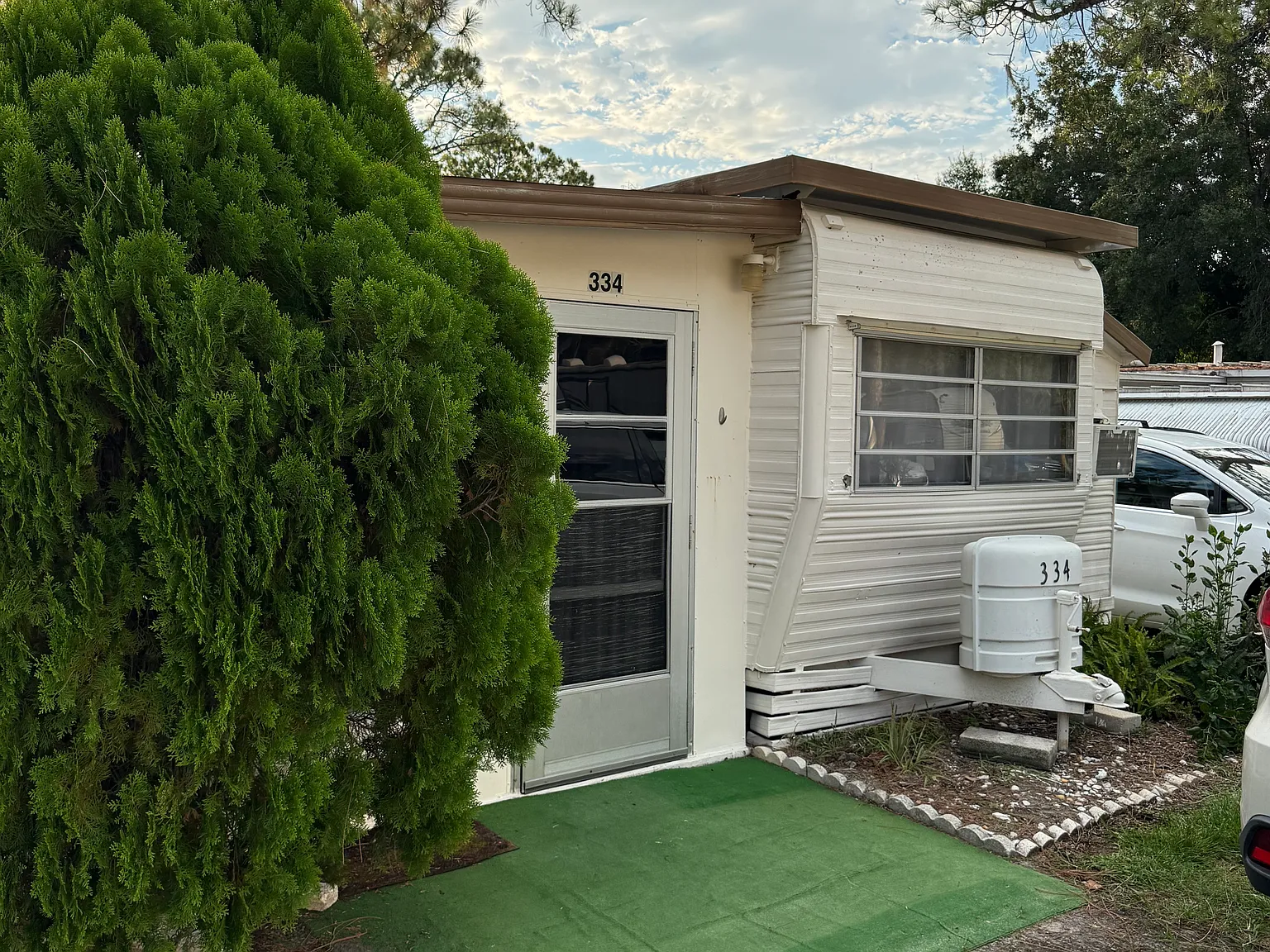 1 bed, 850 sqft, $1,300 — Photo 1