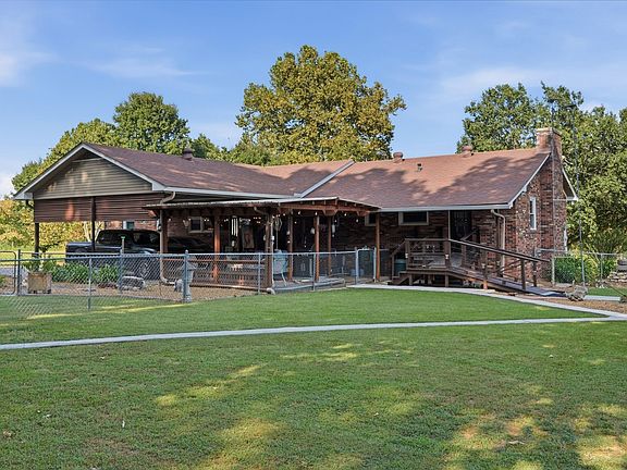 4th image of 2643 Roy McCollum Rd