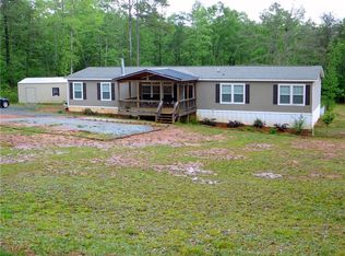 401 Gambrell Rd, Townville, SC 29689