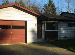 101 Studebaker Pl APT B, Castle Rock, WA