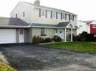 2708 Columbia Dr, Endwell, NY 13760