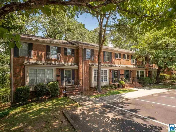 2004 Montreat Pkwy, Vestavia Hills, AL 35216
