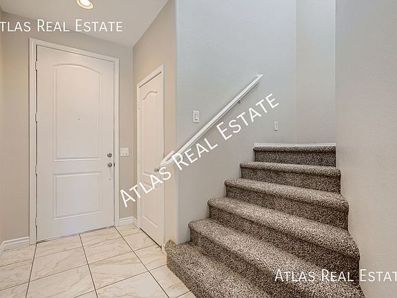 3rd image of 10629 Derby Peak Ln