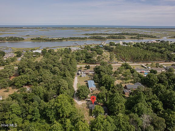5th image of 175 Peninsula Manor Road