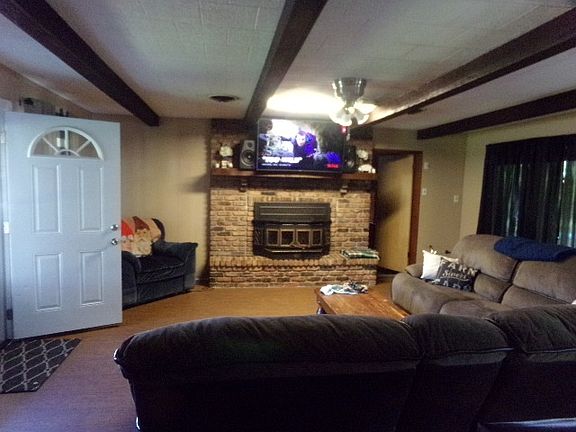 2nd image of 28 Bruce Ln