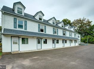 806 W Main St APT 1, Trappe, PA 19426
