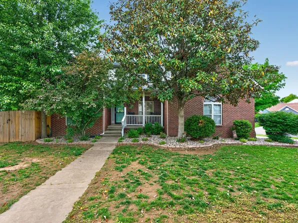 3981 Westbrook Dr, Lexington, KY 40514