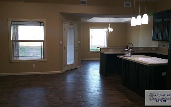 2nd image of 3504 Oviedo