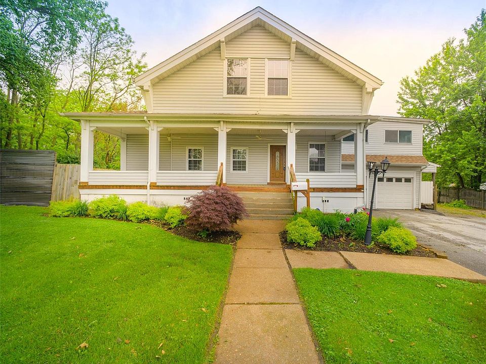 1st image of 2419 Wismer Ave