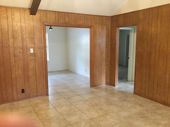 5th image of 4601 Meadow Creek Trl