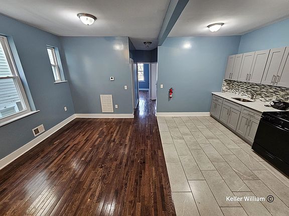 3rd image of 156 Randolph Ave