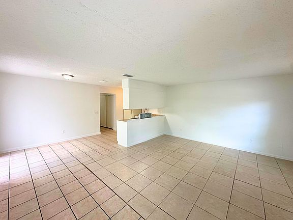 2nd image of 4800 Serafica Dr #4794