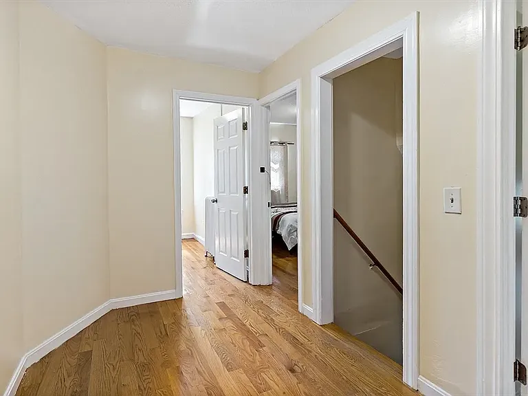 338 Elm St — Photo 3