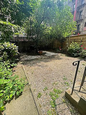 5th image of 449 E 84th St APT 1A