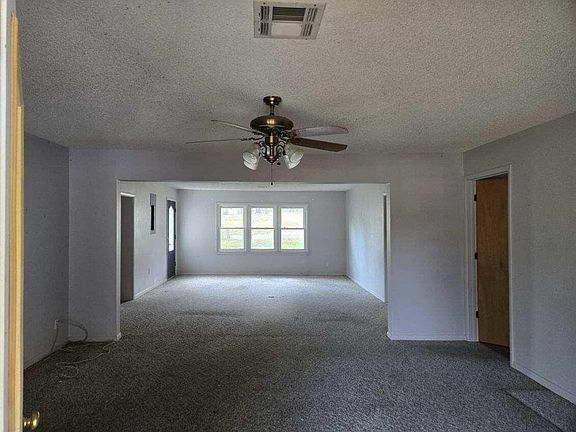 2nd image of 407 W Cherokee Street