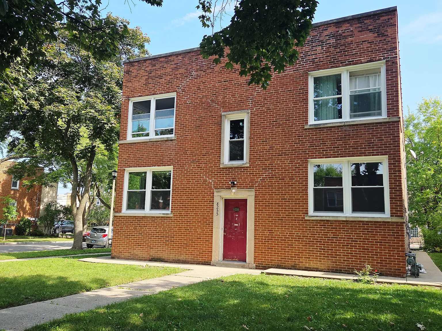 2 bed, $1,800 — Photo 1