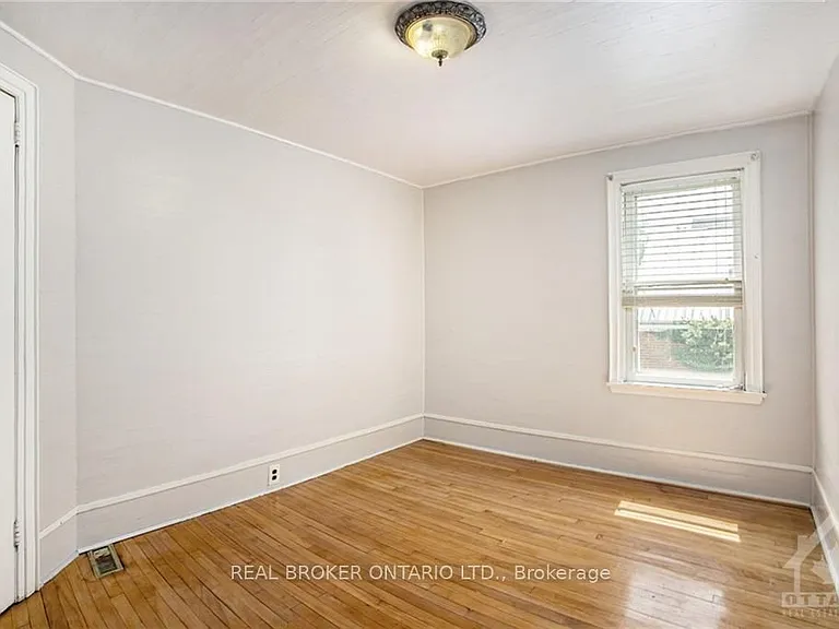 47 Townline Rd E — Photo 15