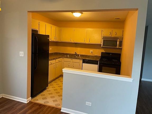 5th image of 1728 N Emerald Bay Unit 2