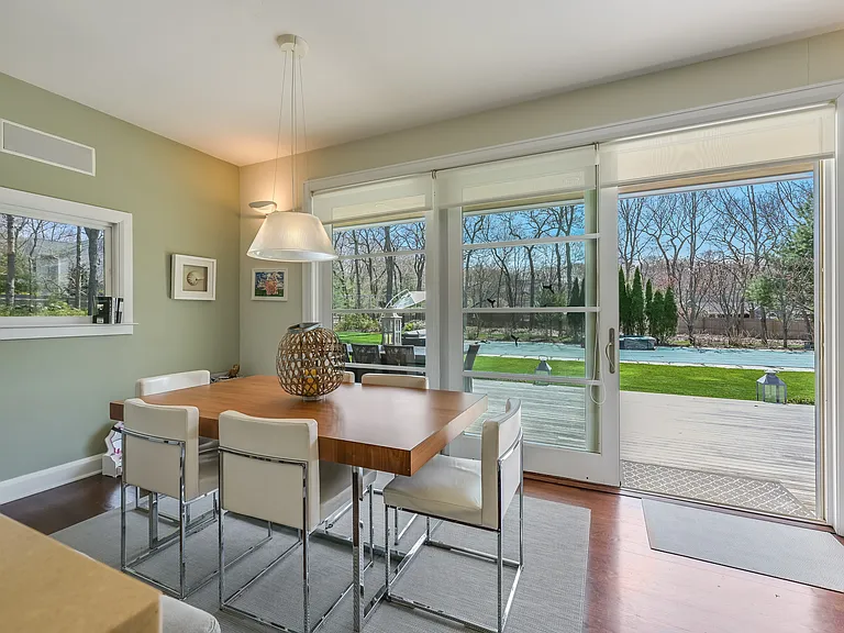30 Harbor View Dr — Photo 8