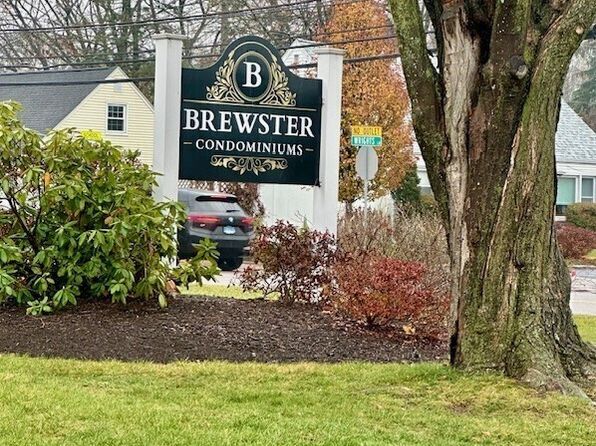 49 Brewster Rd APT C