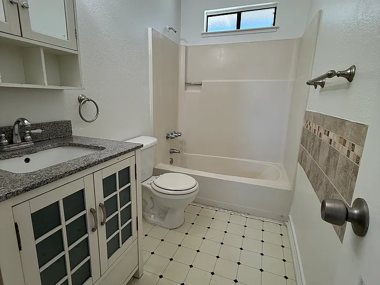 120 Adobe Ct #120 — Photo 23