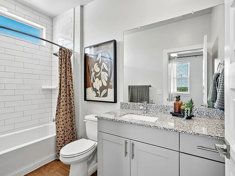 YardHomes Rowlett Creek Bathroom