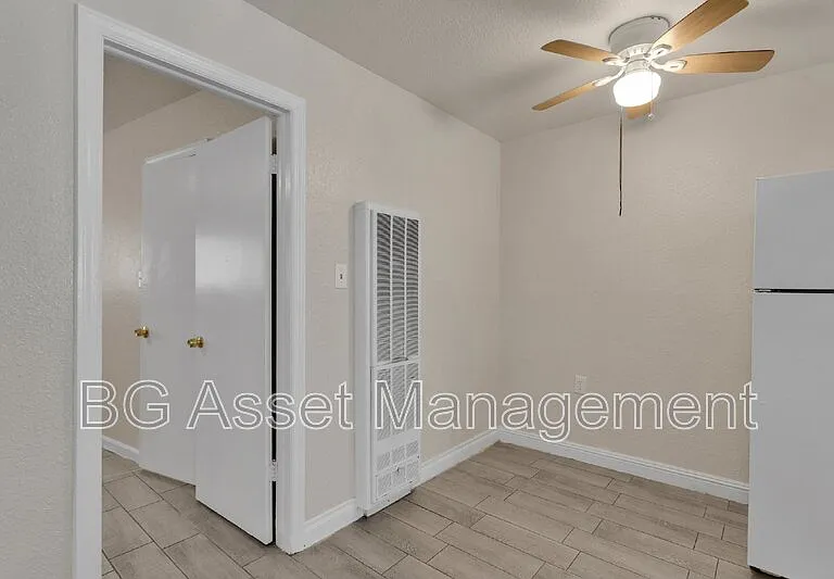 714 Darina Ave #3 — Photo 7