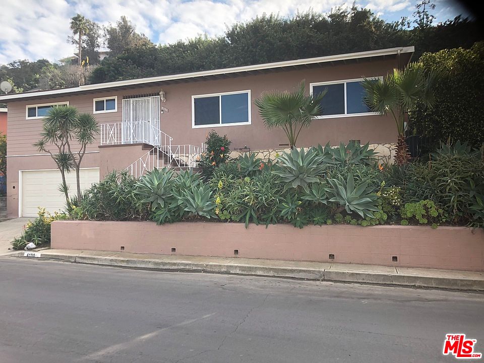 1st image of 4130 Don Diablo Dr