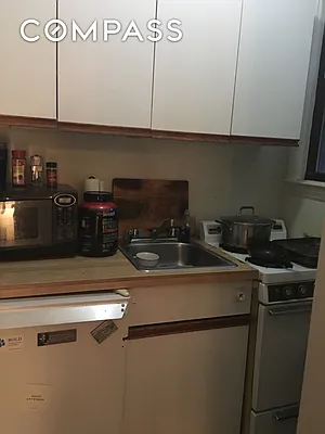 Rented by Compass | media 30