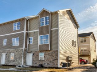 1305 S G Ave UNIT 27, Nevada, IA 50201