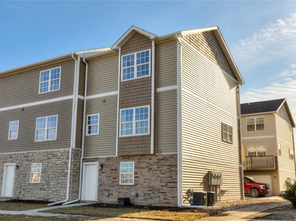 1305 S G Ave Unit 27, Nevada, IA 50201