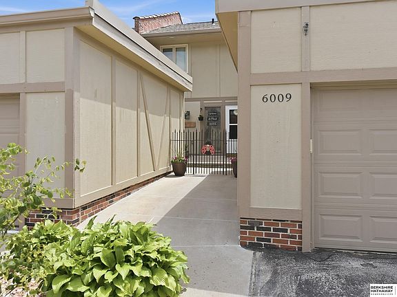 2nd image of 6009 Oak Hills Dr #22