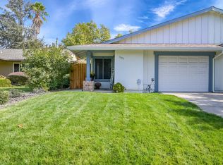 7995 Deer Lake Dr, Sacramento, CA