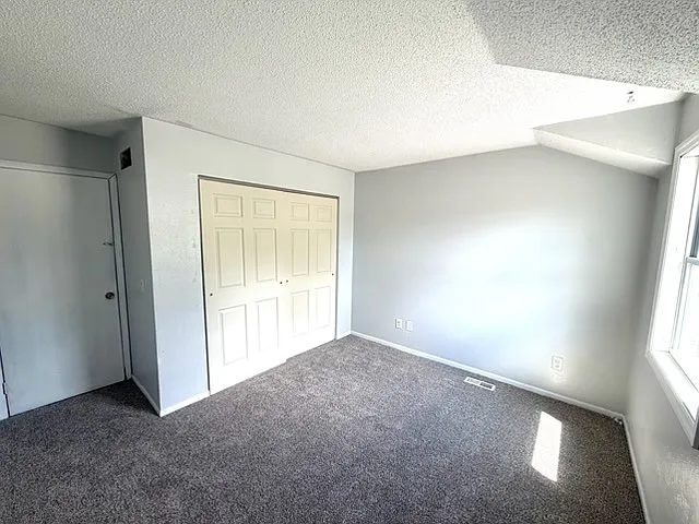 6014 Red Oak Dr — Photo 5