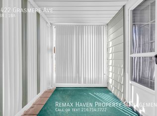 5422 Grasmere Ave, Maple Heights, OH 44137