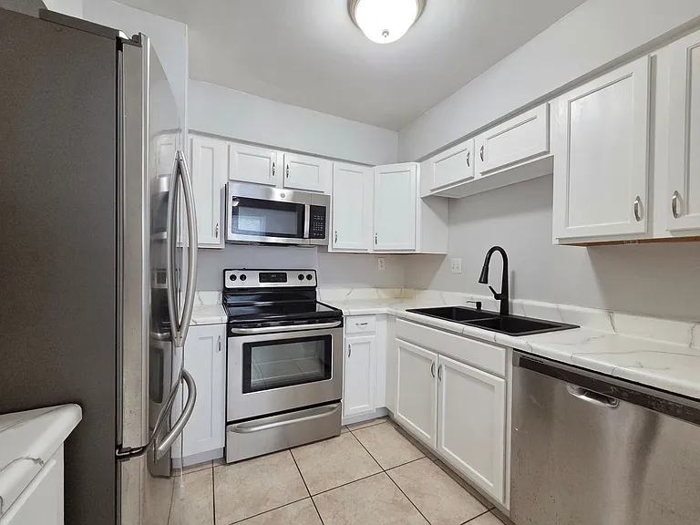 3004 George Mason Ave #K5D — Photo 6